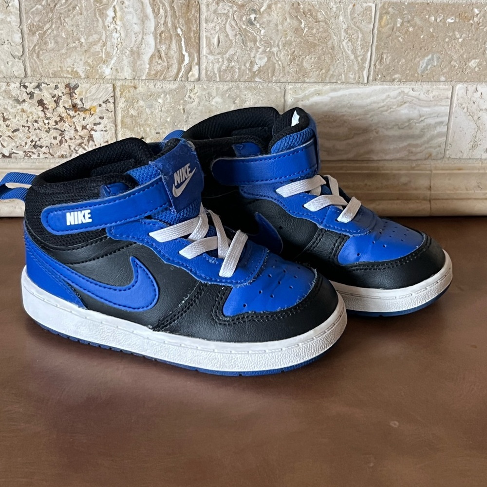 High Tops for Toddlers; Nike black &Royal Blue Leather; Size 8, Good condition